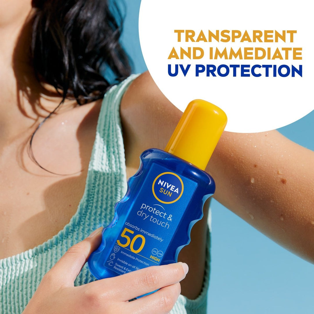 NIVEA SUN Protect & Dry Touch Transparante Zonnebrand Spray - SPF 50 - Trekt snel in - Waterbestendig - 200 ml - Dopje ontbreekt.