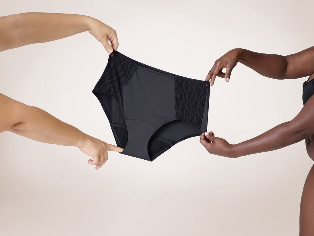 TENA Silhouette Noir - Classic - washable absorbent underwear size S - incontinence - Packaging damaged