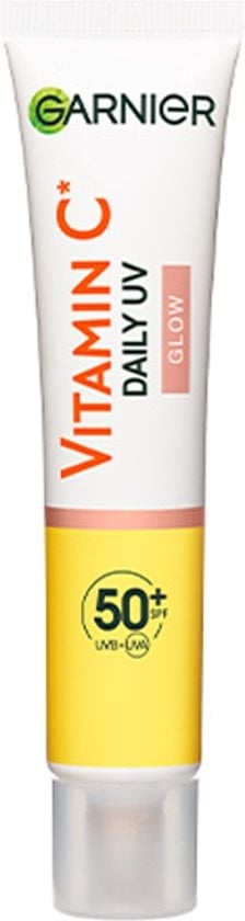 Garnier SkinActive Vitamine C* Glowy UV fluid met SPF50+ tegen pigmentvlekken - lichte, getinte formule - 40ml