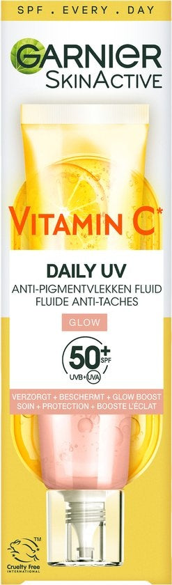 Garnier SkinActive Vitamine C* Glowy UV fluid met SPF50+ tegen pigmentvlekken - lichte, getinte formule - 40ml