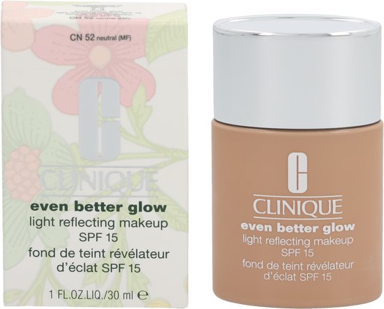 Clinique Even Better Glow Light Reflecting Makeup SPF 15 - CN 52 Neutral