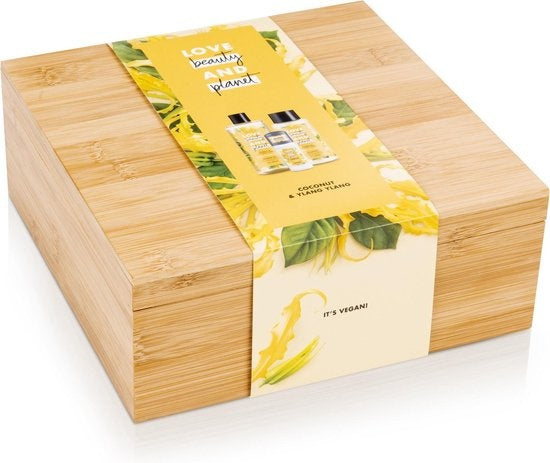 Love Beauty And Planet Yellow BambooBox Coconut Oil & Ylang Ylang - Geschenkset