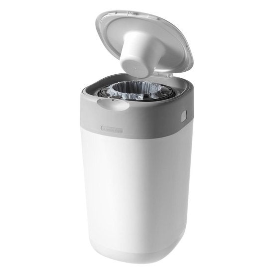 Tommee Tippee Twist &amp; Click Starterpack Diaper Pail - With 6 refill cassettes - White