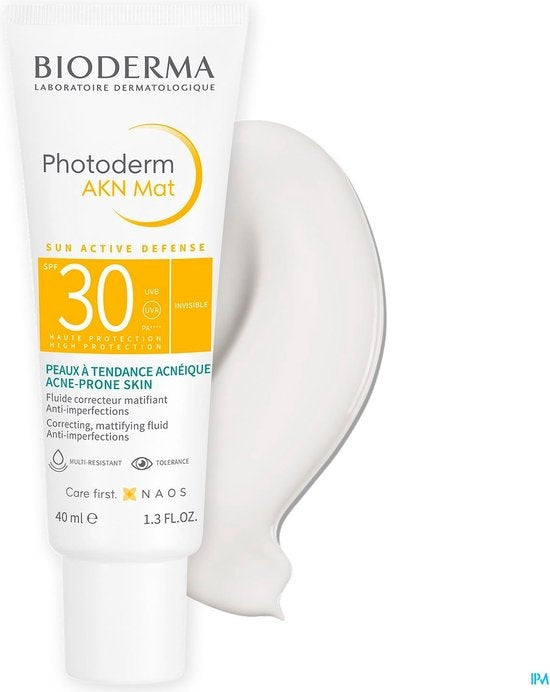 Bioderma Crème Photoderm AKN Mat Fluide Correcteur SPF30- 40ml- Verpakking beschadigd