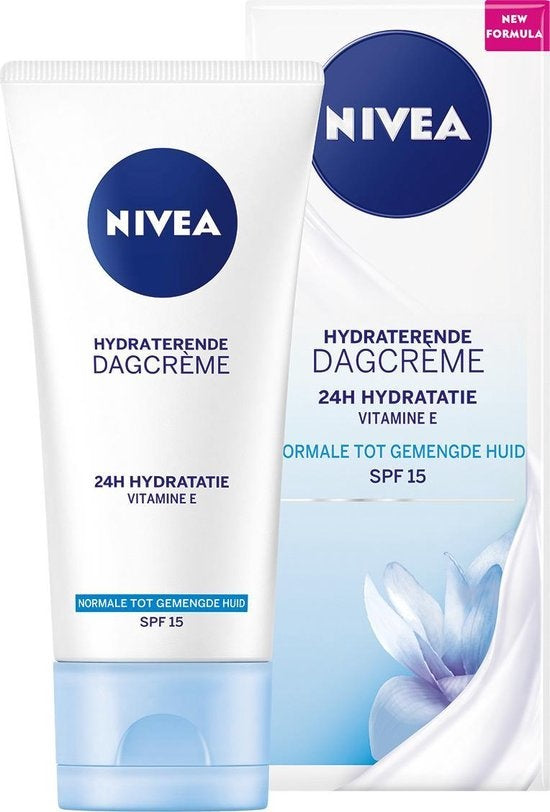 NIVEA Essentials Feuchtigkeitsspendende normale bis Mischhaut LSF 15 – 50 ml – Tagescreme