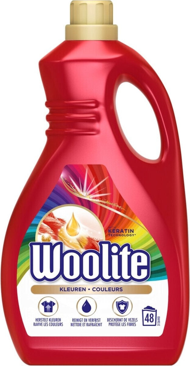 Woolite Colorwaschmittel für Buntwäsche mit Keratin – 48 Wäschen – 2,9 l