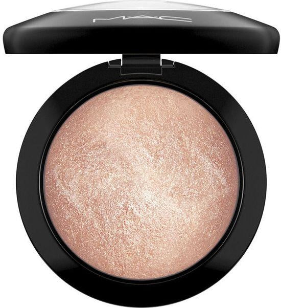 MAC Cosmetics Mineralize Skinfinish Highlighter-Puder – weich und sanft