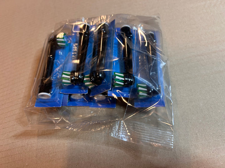 Oral-B CrossAction – Bürstenköpfe – Schwarz – 10 Stück – Beschädigte Verpackung