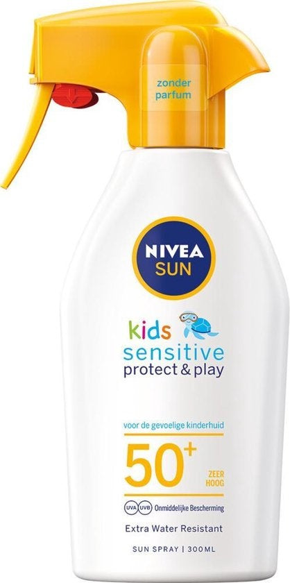 NIVEA SUN Kids Sensitive Protect &amp; Play Sun Spray SPF 50+ - 300 ml